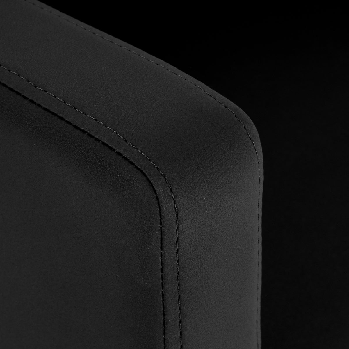 Gabbiano Vitoria hairdressing chair black - BVShop