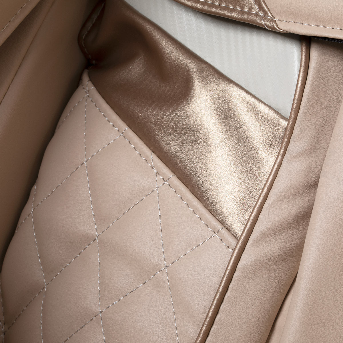 Sakura Prime 108 massage chair white - BVShop