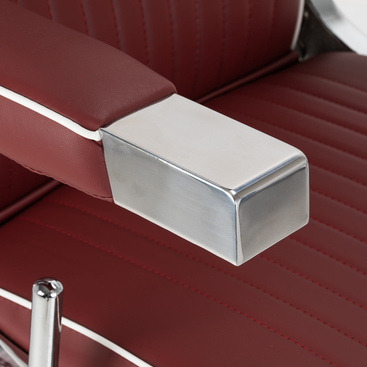 Gabbiano Visionerio barber chair red chrome frame - BVShop