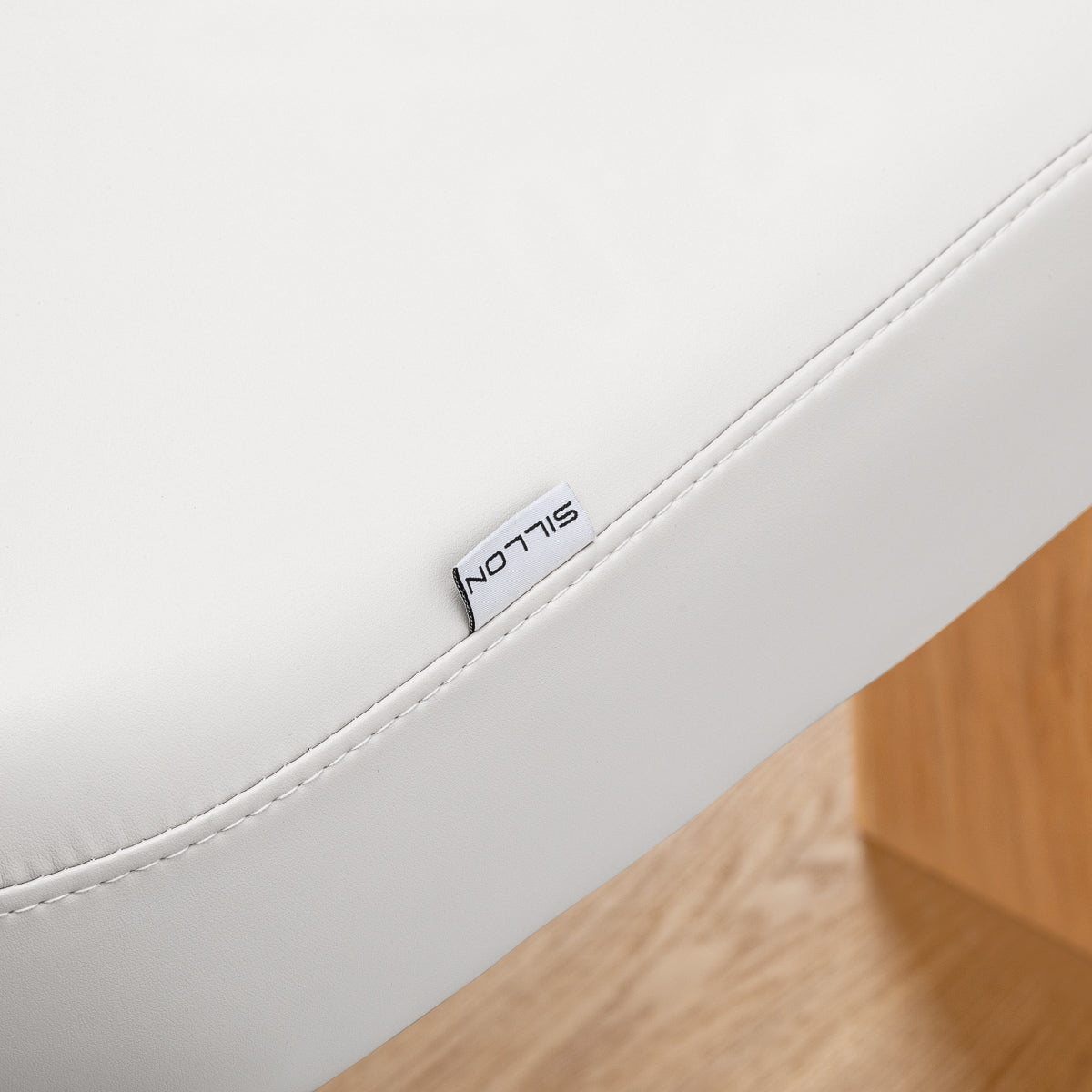 Sillon Relax · blanco · etiqueta Sillon y costura