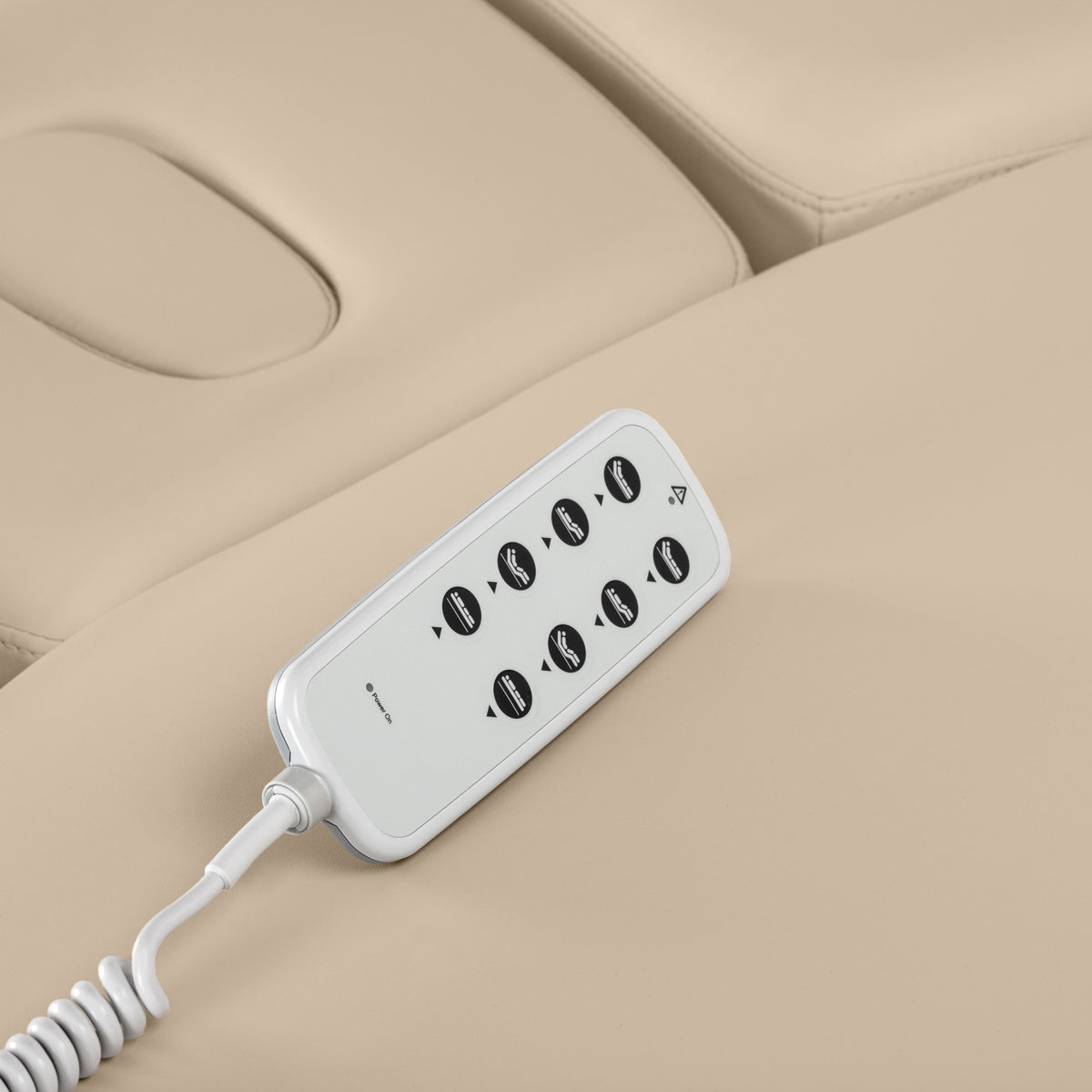 Camilla SPA Eléctrica Sillon Relax – Beige, Base Negro · Mando