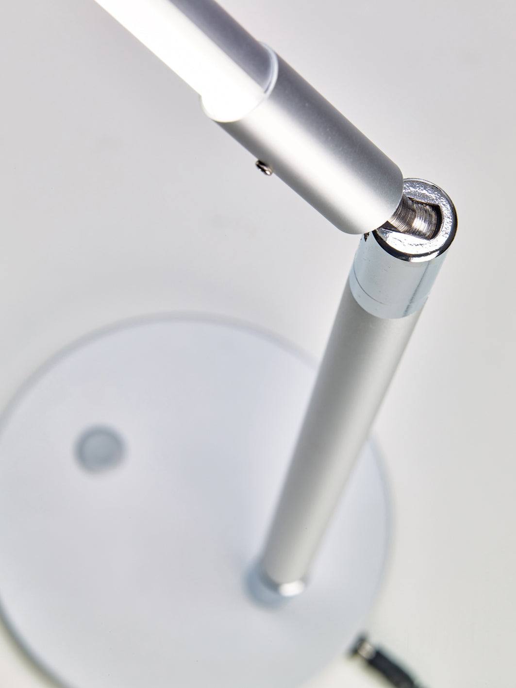 Beauty System PROMED LTL-749 LED table lamp with non-shadow lighting, modern design and adjustable arm for versatile use
