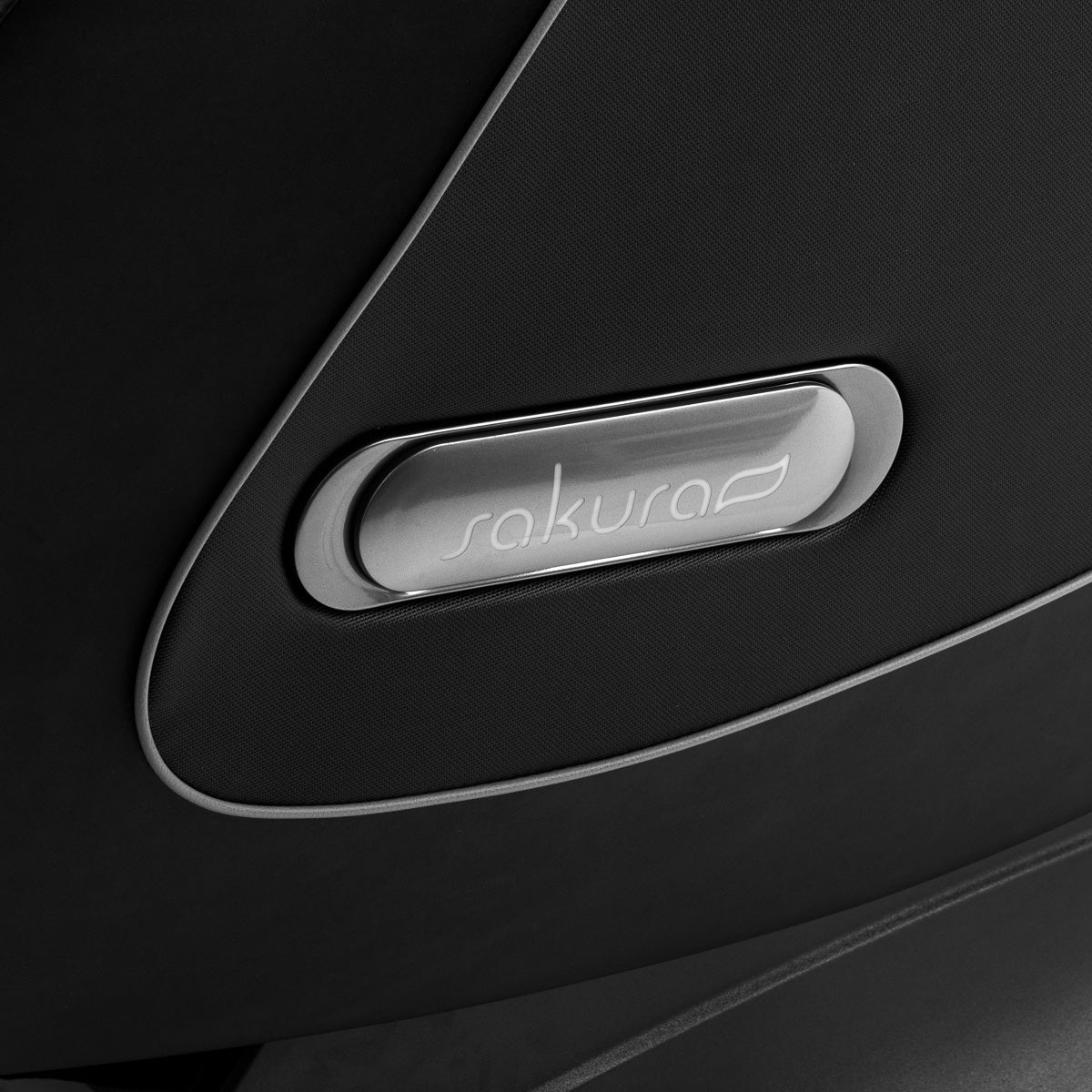 Sakura Luxury 808 massage chair black - BVShop