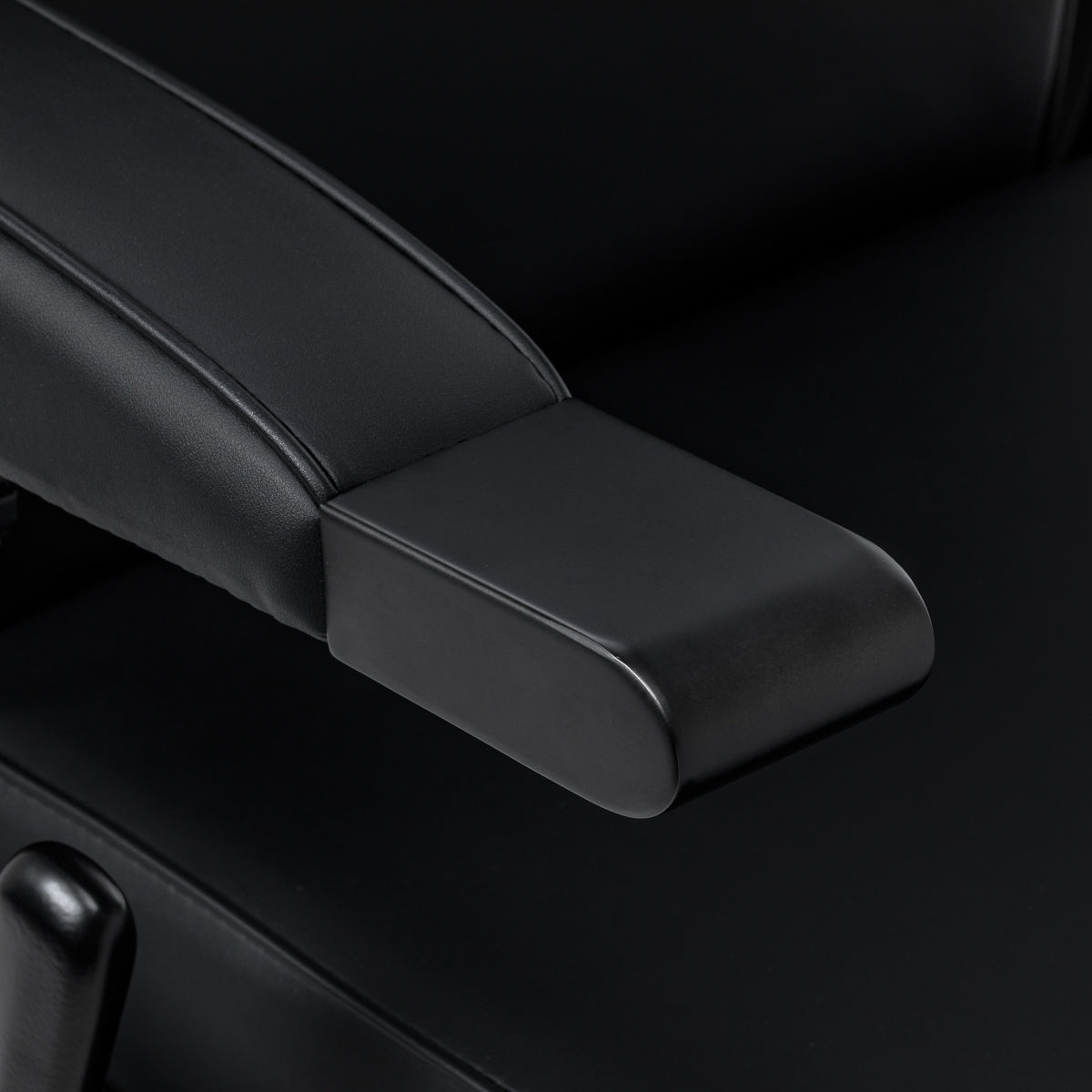 Gabbiano Continental Sillón De Barbería Con Masaje – Negro · Detalle del reposabrazos